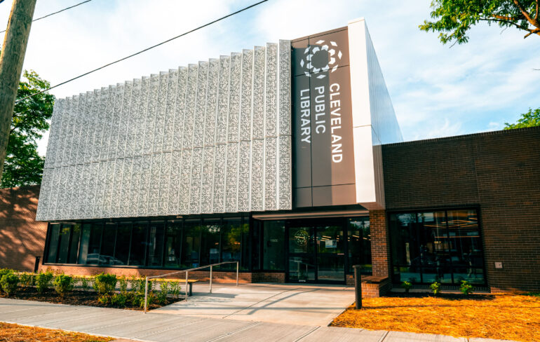 Photo of Cleveland Public Library Glenville Branch